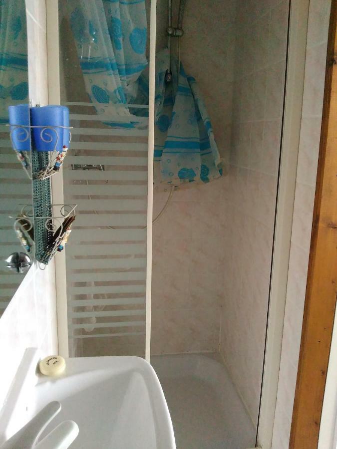 La Chambre Du Randonneur บองกอร์ ภายนอก รูปภาพ